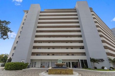 Beach Condo For Sale in North Bay Village, Florida