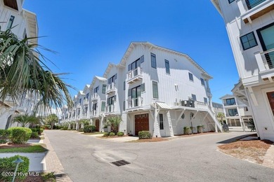 Beach Condo Active Under Contract in Wrightsville Beach, North Carolina
