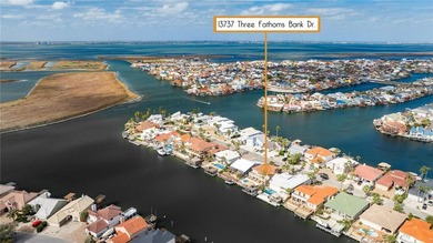 Beach Home For Sale in Corpus Christi, Texas