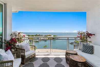 Beach Condo For Sale in St. Petersburg, Florida