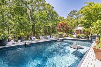 Beach Home For Sale in East Hampton, New York