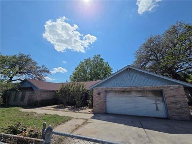Beach Home For Sale in Rockport, Texas