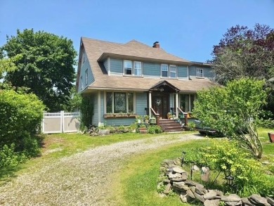 Beach Home Sale Pending in Brightwaters, New York