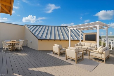 Beach Condo For Sale in Naples, Florida