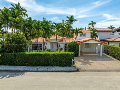 Beach Home For Sale in Key Biscayne, Florida