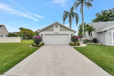 Beach Home For Sale in Delray Beach, Florida