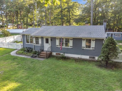 Beach Home For Sale in Wading River, New York