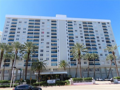 Beach Condo For Sale in Miami Beach, Florida