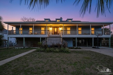 Beach Home Sale Pending in Gulf Breeze, Florida