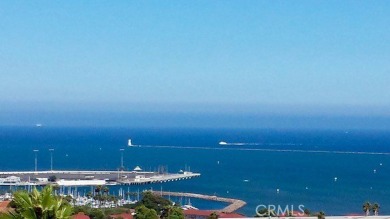 Beach Condo For Sale in San Pedro, California