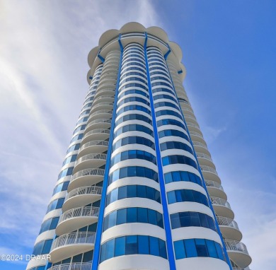 Beach Condo For Sale in Daytona Beach Shores, Florida