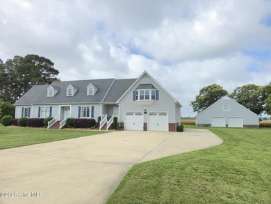 Beach Home For Sale in Elizabeth City, North Carolina