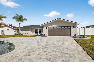 Beach Home For Sale in St. Petersburg, Florida