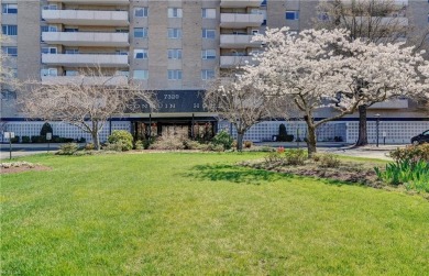 Beach Apartment For Sale in Norfolk, Virginia