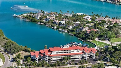 Beach Condo For Sale in Longboat Key, Florida