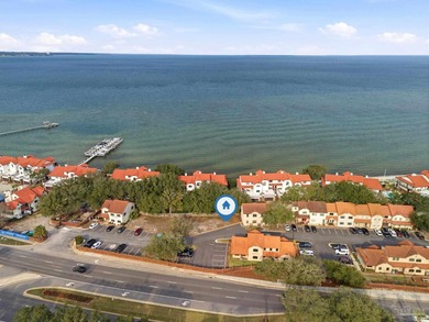Beach Lot For Sale in Gulf Breeze, Florida