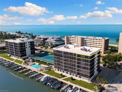 Beach Condo For Sale in Naples, Florida