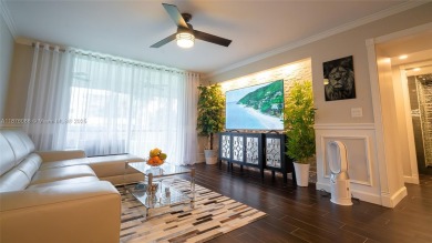 Beach Condo For Sale in Boca Raton, Florida