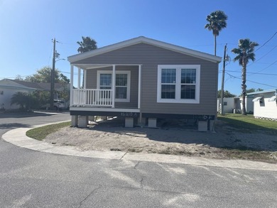 Beach Home For Sale in Dunedin, Florida