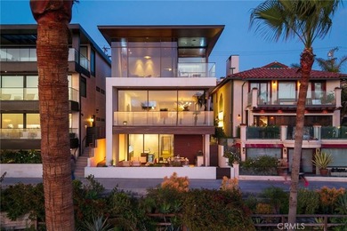 Beach Home For Sale in Manhattan Beach, California
