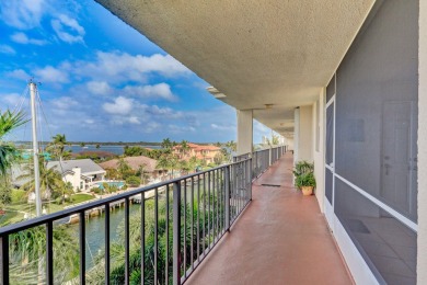 Beach Condo For Sale in North Palm Beach, Florida
