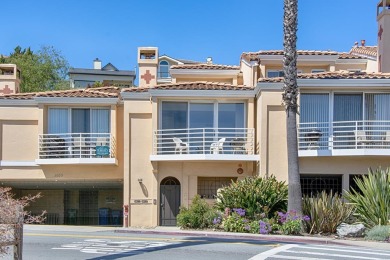 Beach Condo For Sale in Capitola, California