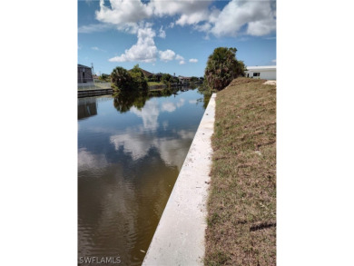 Beach Lot For Sale in Cape Coral, Florida