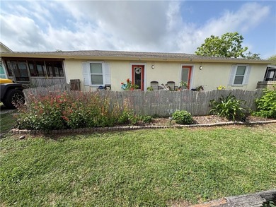 Beach Home For Sale in Rockport, Texas