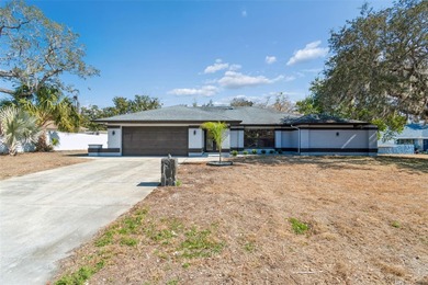 Beach Home Sale Pending in Spring Hill, Florida
