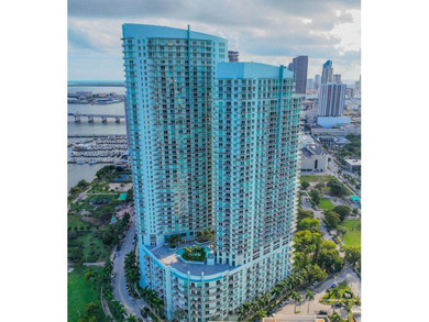 Beach Condo For Sale in Miami, Florida