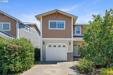 Beach Townhome/Townhouse For Sale in Nehalem, Oregon