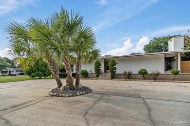 Beach Home For Sale in Gulf Breeze, Florida