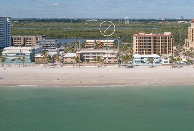 Beach Condo For Sale in Hollywood, Florida