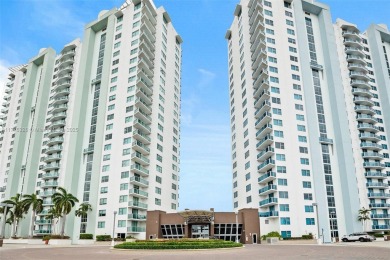 Beach Condo For Sale in Sunrise, Florida