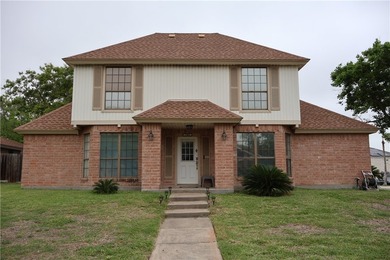 Beach Home For Sale in Portland, Texas