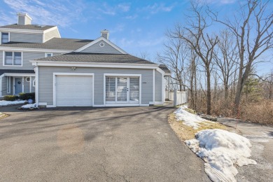 Beach Condo For Sale in East Haven, Connecticut