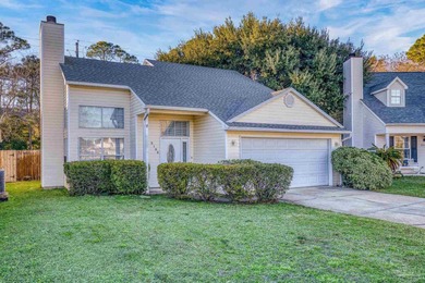 Beach Home Sale Pending in Gulf Breeze, Florida
