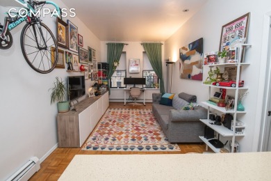 Beach Condo For Sale in New York, New York