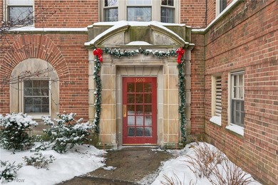 Beach Condo Sale Pending in Cleveland, Ohio