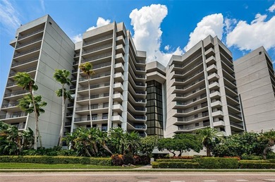 Beach Condo For Sale in Clearwater Beach, Florida