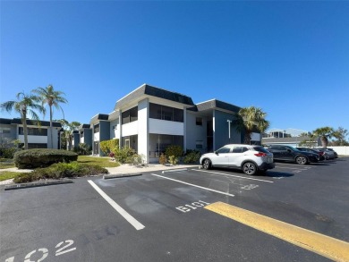 Beach Condo For Sale in Bradenton, Florida