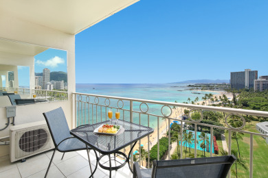 Vacation Rental Beach Condo in Honolulu, Hawaii