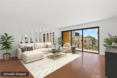 Beach Condo For Sale in Signal Hill, California