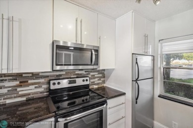 Beach Condo For Sale in Pompano Beach, Florida