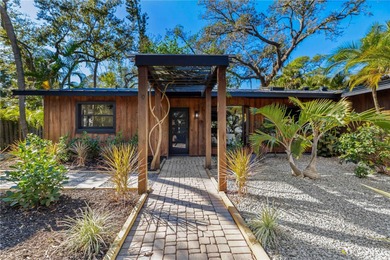 Beach Home For Sale in Siesta Key, Florida