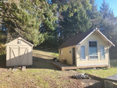 Beach Home For Sale in Tillamook, Oregon