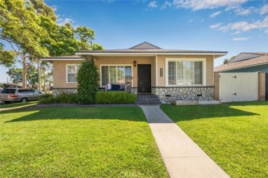 Beach Home Sale Pending in Lakewood, California