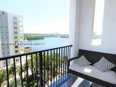 Beach Condo For Sale in Sunny Isles Beach, Florida