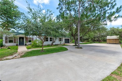 Beach Home For Sale in Aransas Pass, Texas