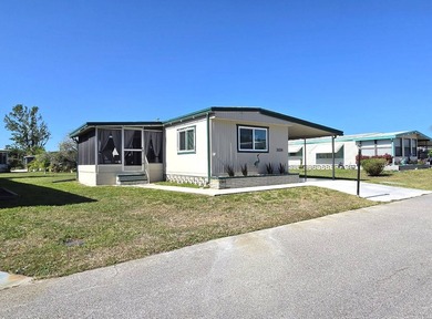 Beach Home For Sale in Sarasota, Florida